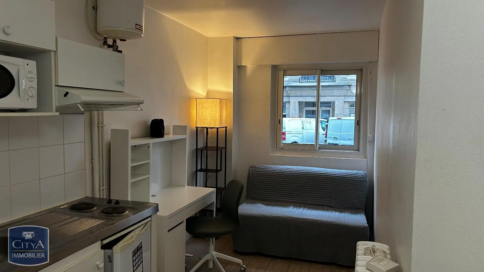 Photo 1 Appartement 1 pièce 10.79m²