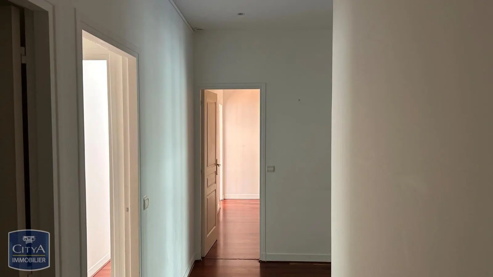 Photo 3 Appartement 4 pièces 136.2m²