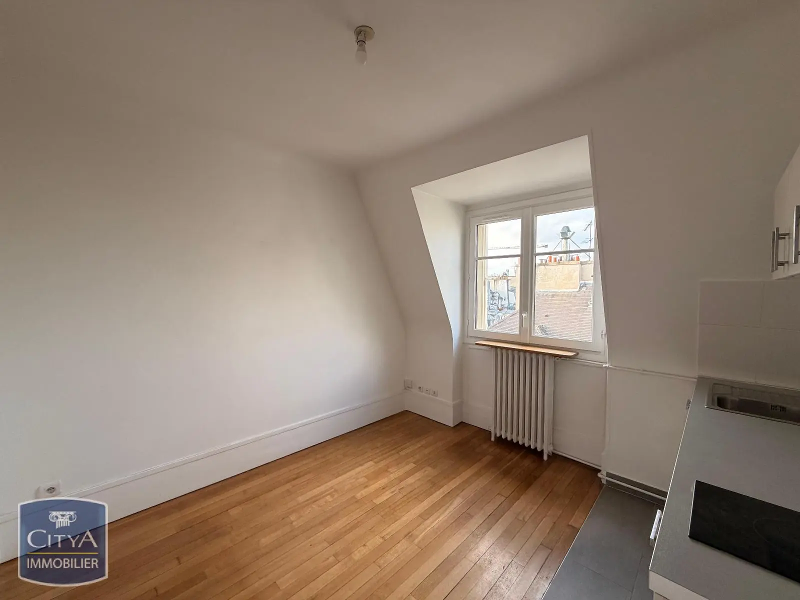 Photo 2 Appartement 1 pièce 14.79m²