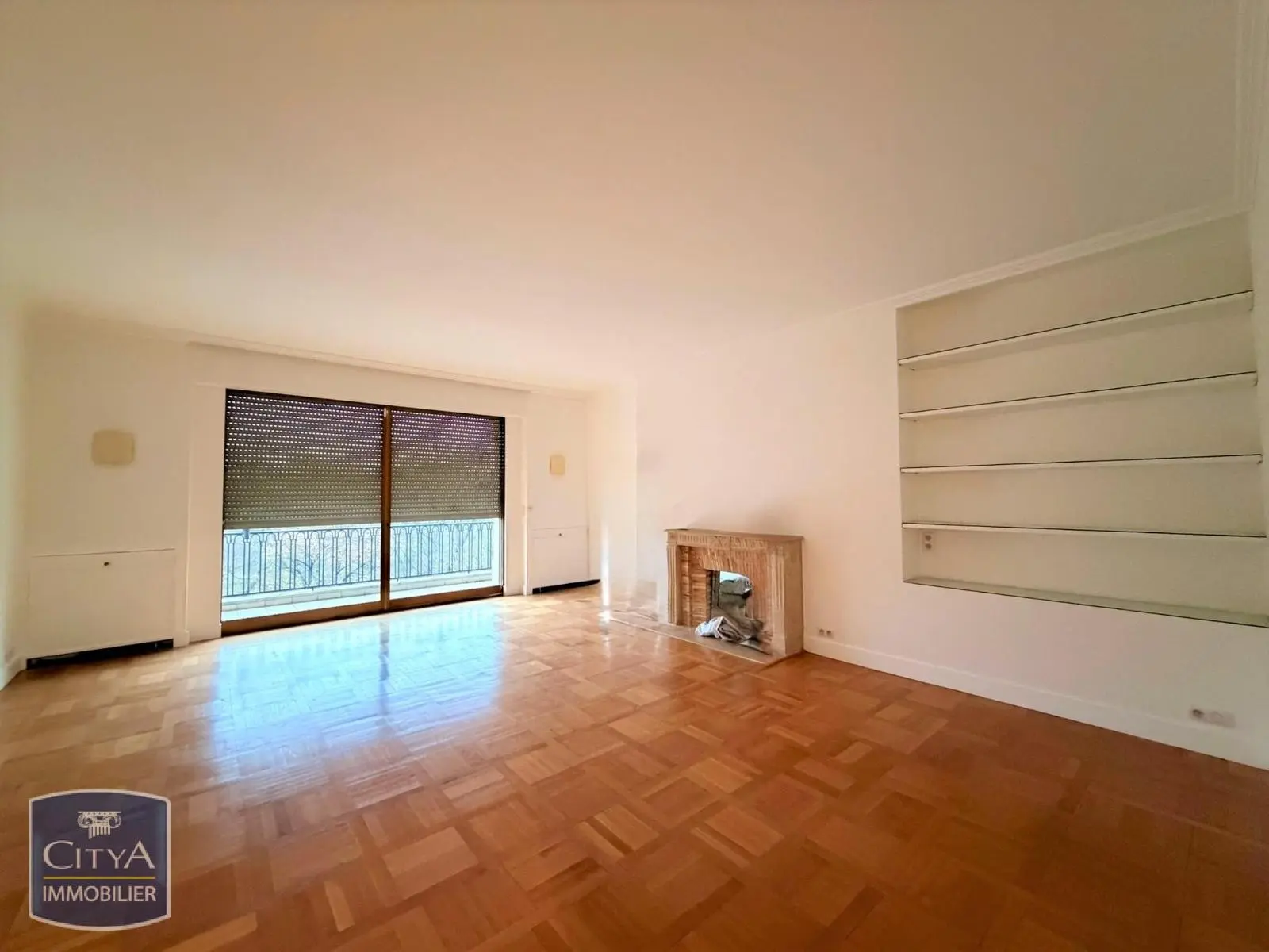 Photo 2 Appartement 2 pièces 95.9m²