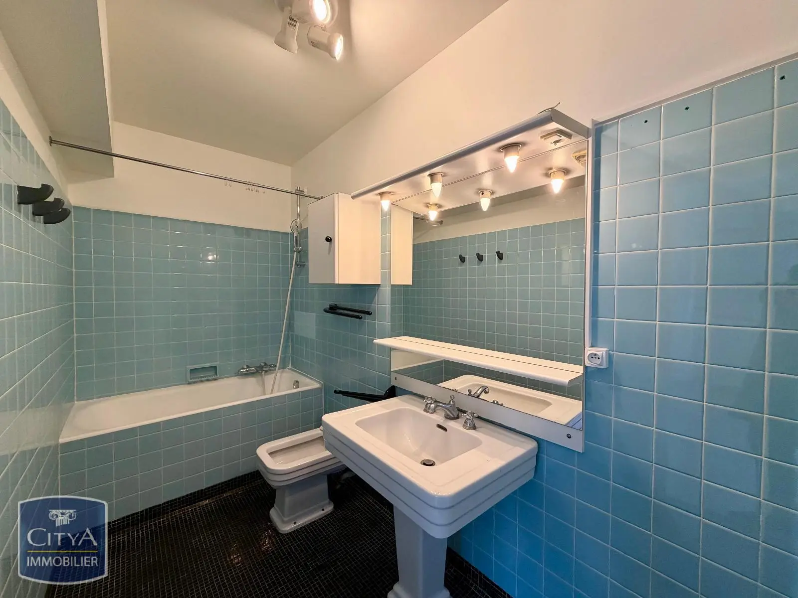 Photo 8 Appartement 2 pièces 63.85m²