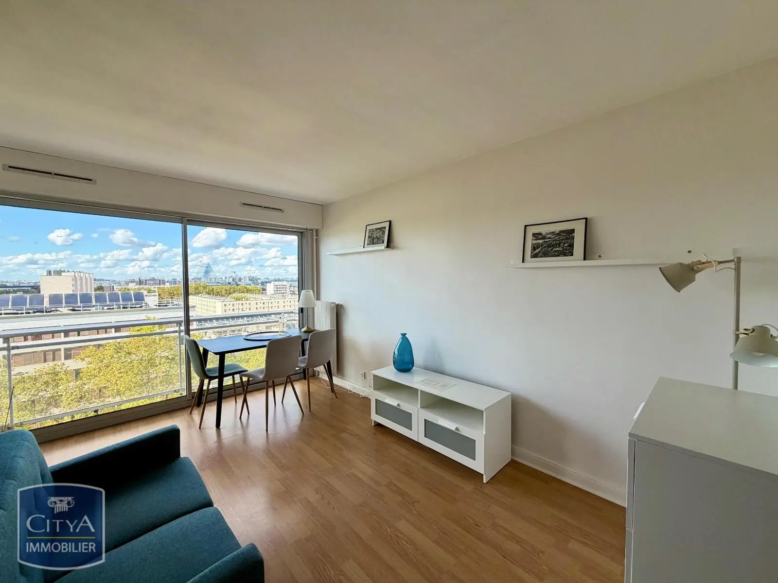Photo 2 Appartement 1 pièce 29.23m²