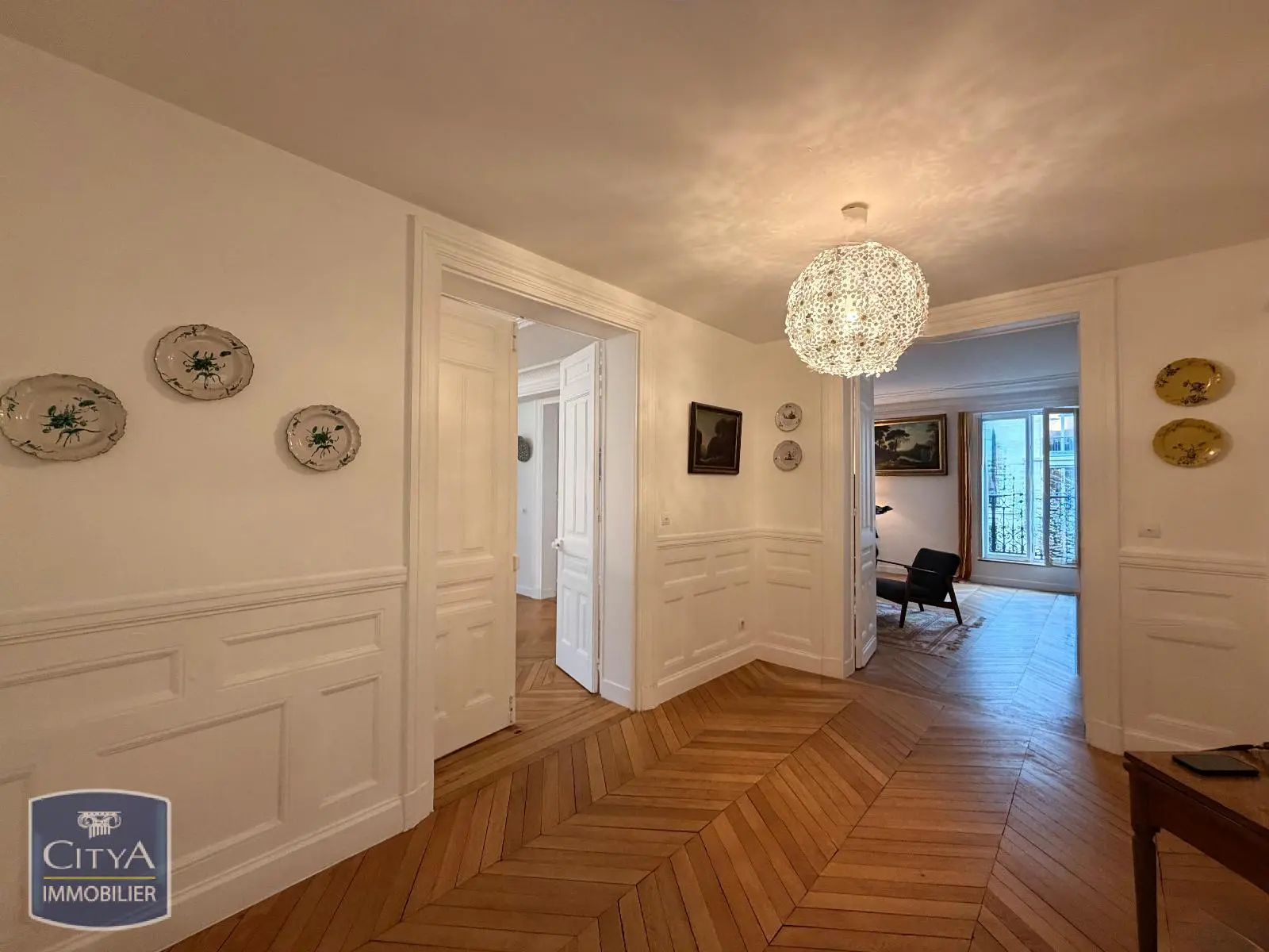 Photo 1 Appartement 5 pièces 134.83m²