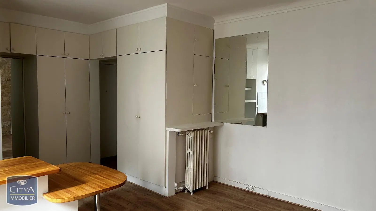 Photo 2 Appartement 1 pièce 28.58m²