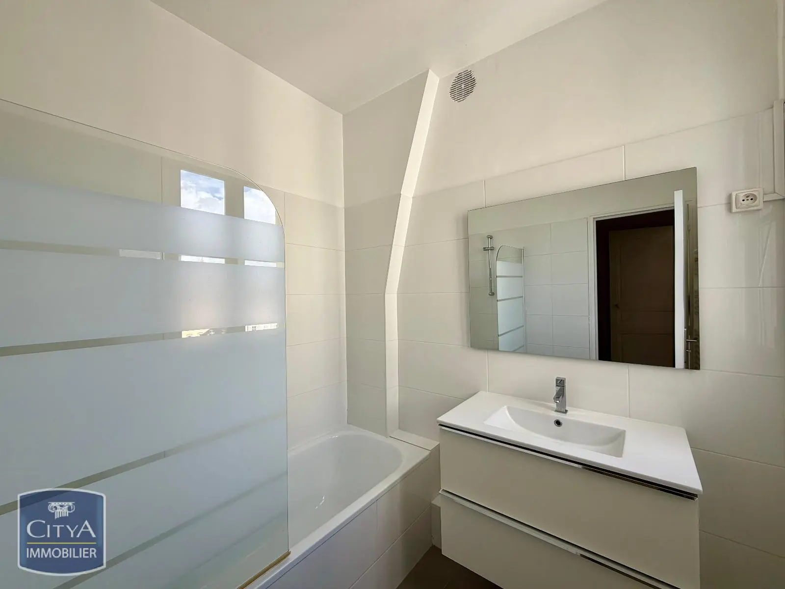 Photo 11 Appartement 5 pièces 118.62m²