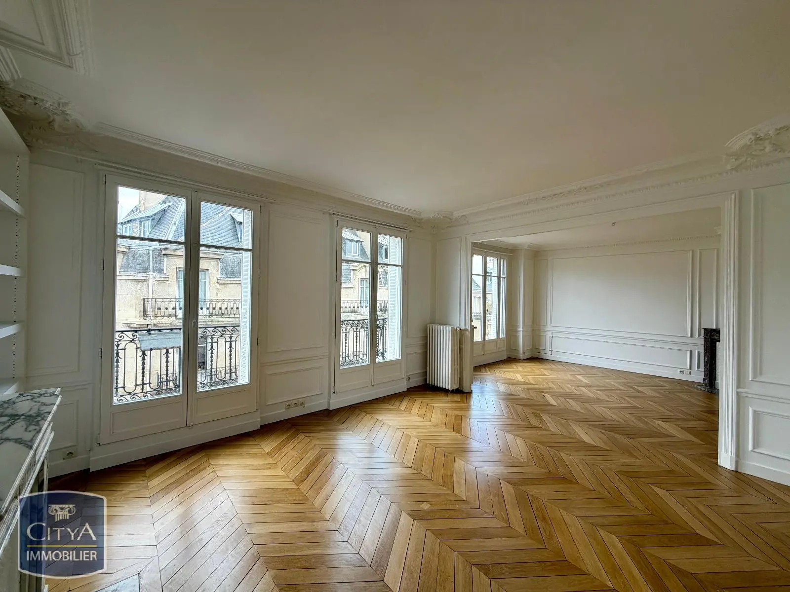 Photo 2 Appartement 6 pièces 154.5m²