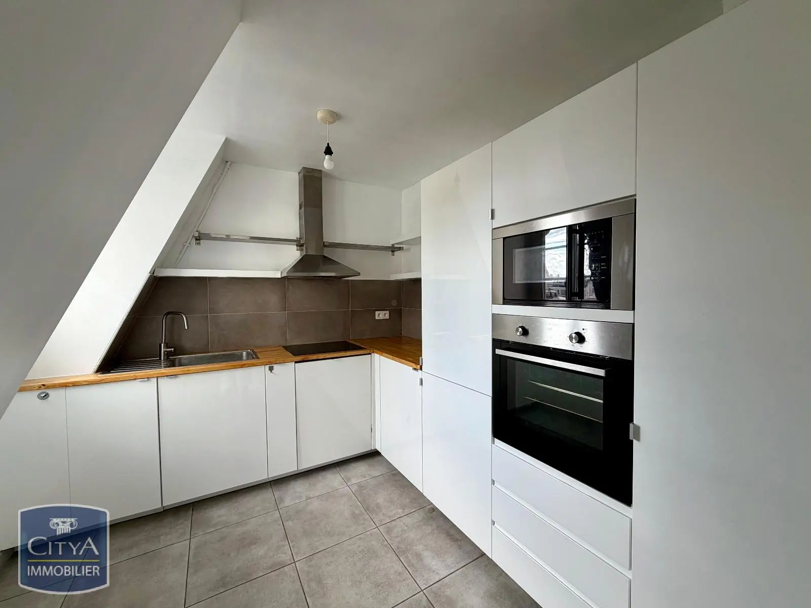 Photo 3 Appartement 5 pièces 118.62m²