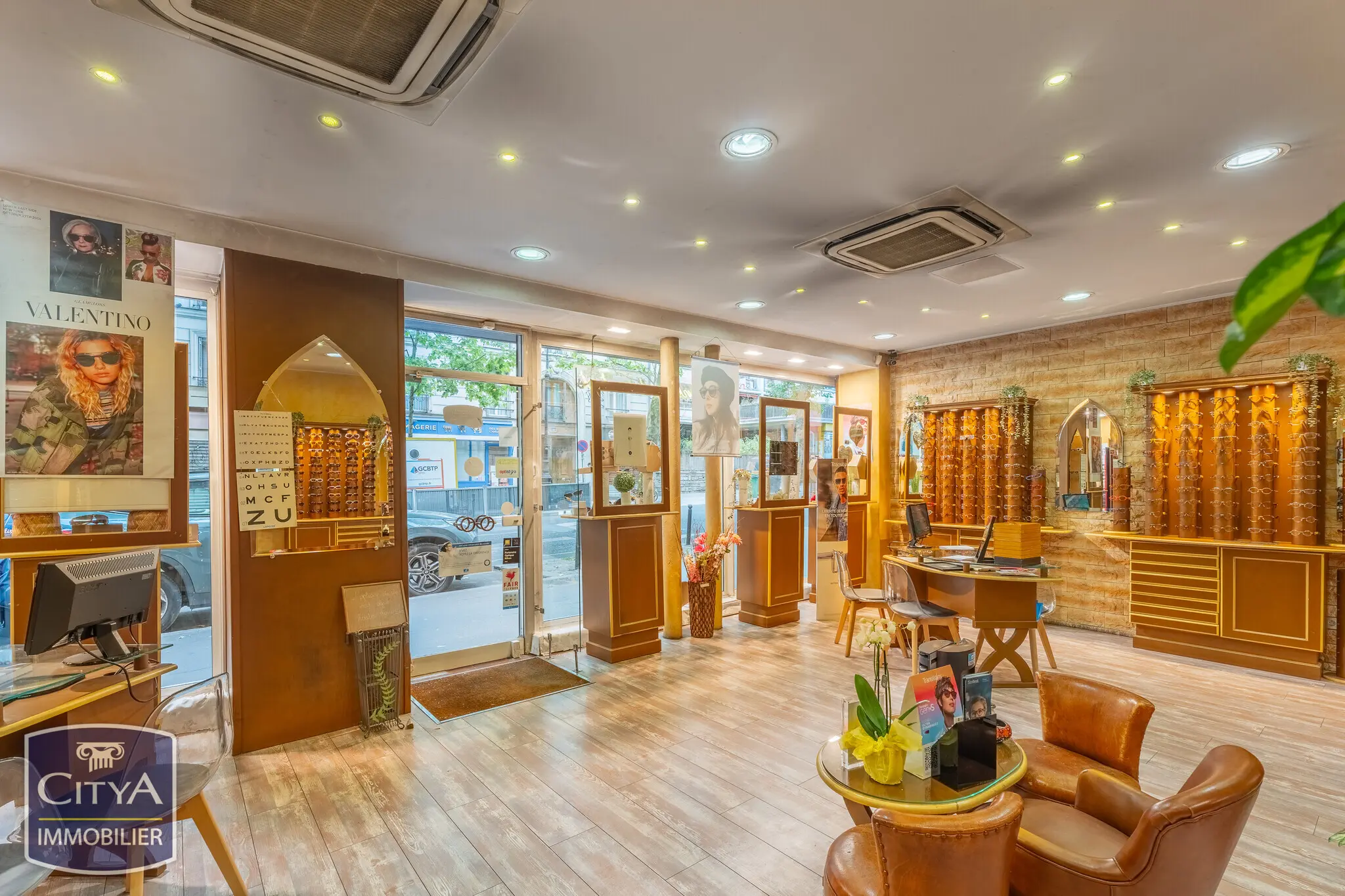 Photo 5 Local Commercial 72.45m²