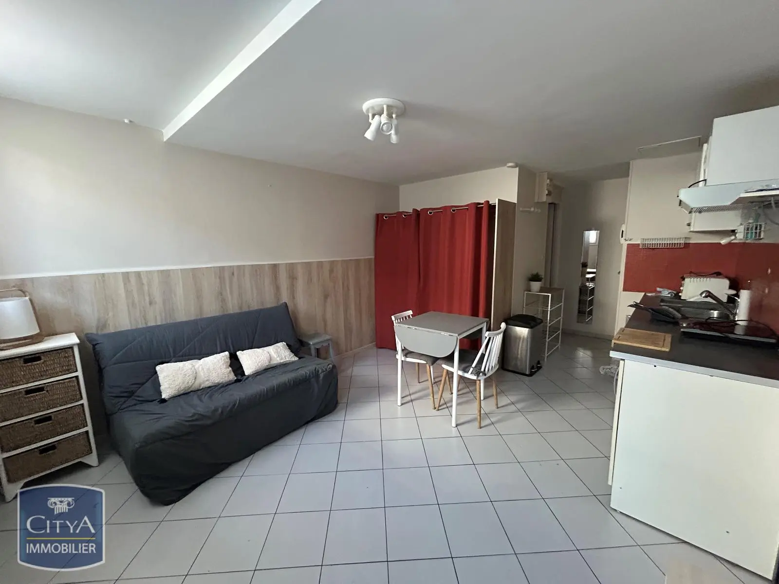 Photo 1 Appartement 1 pièce 19.42m²