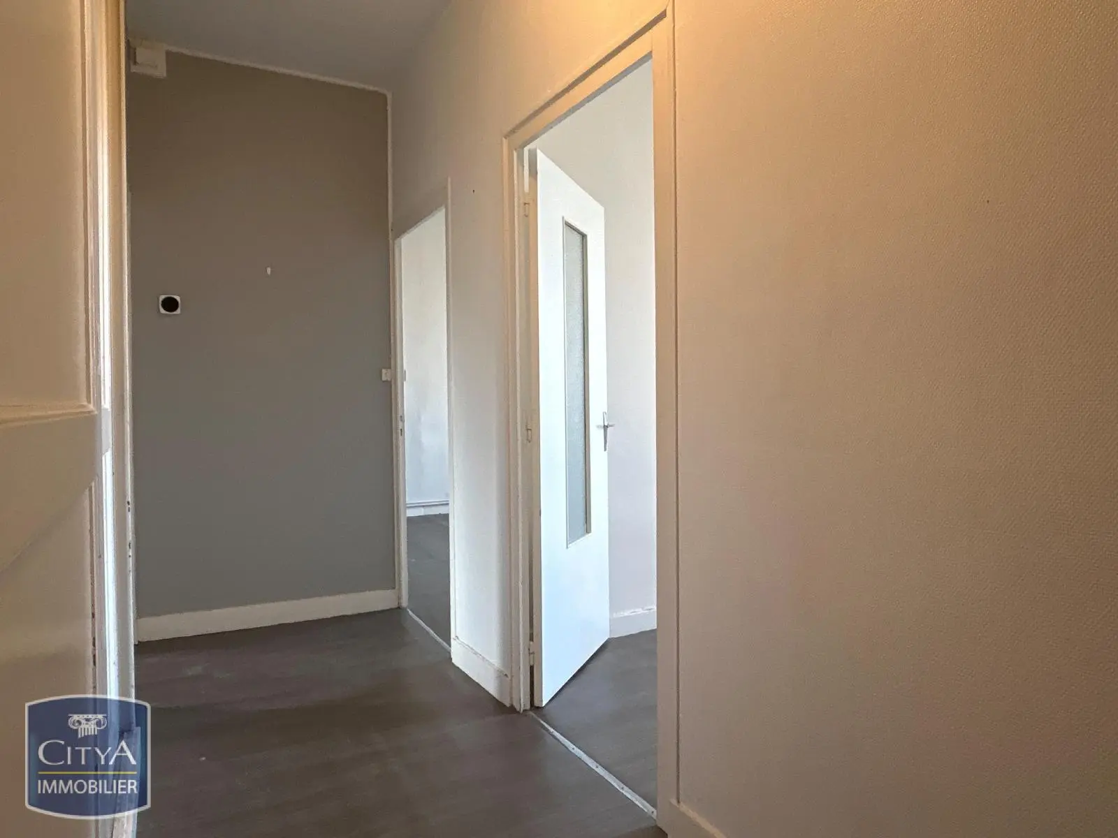 Photo 1 Appartement 2 pièces 57.3m²