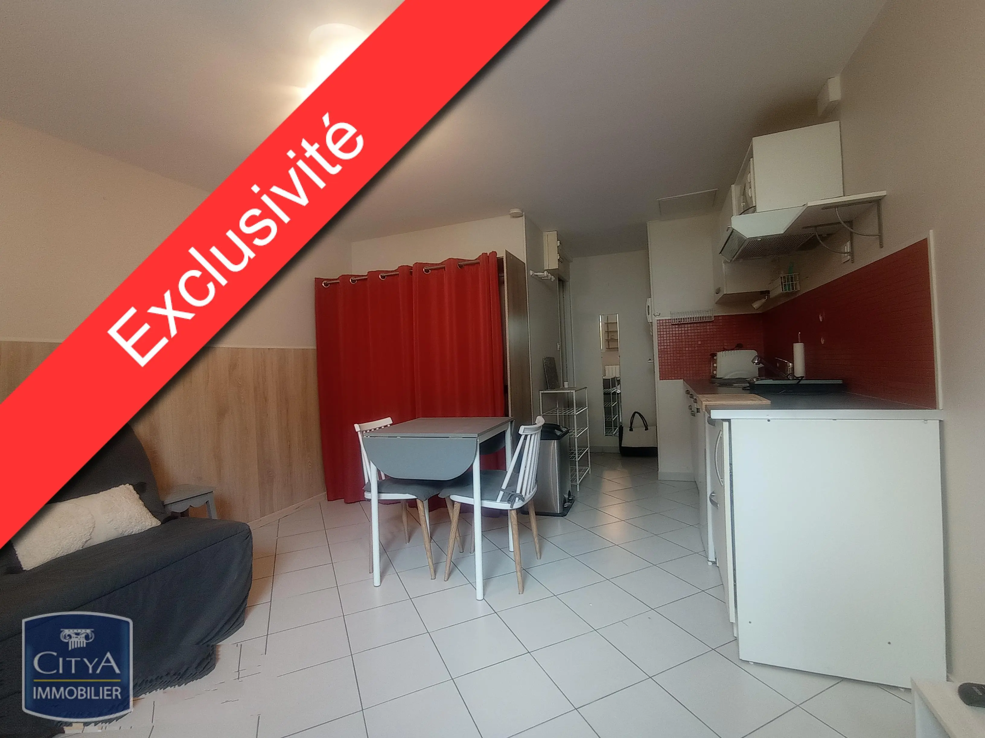 Photo 1 Appartement 1 pièce 19m²