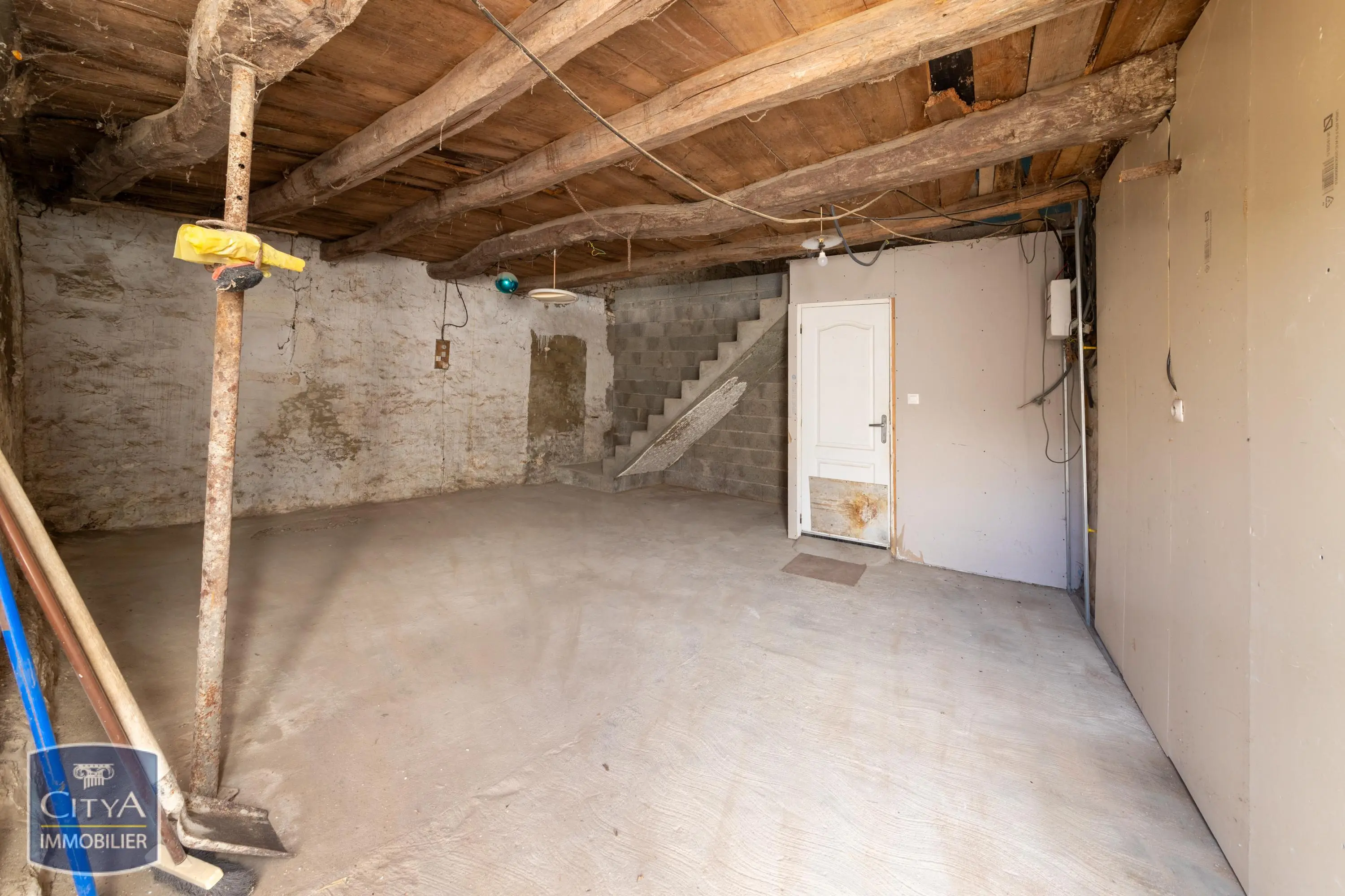 Photo 5 Maison 4 pièces 150m²