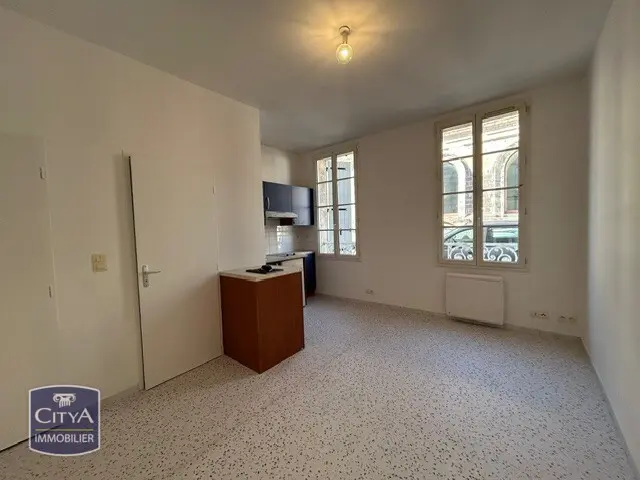 Photo 3 Appartement 1 pièce 17.7m²