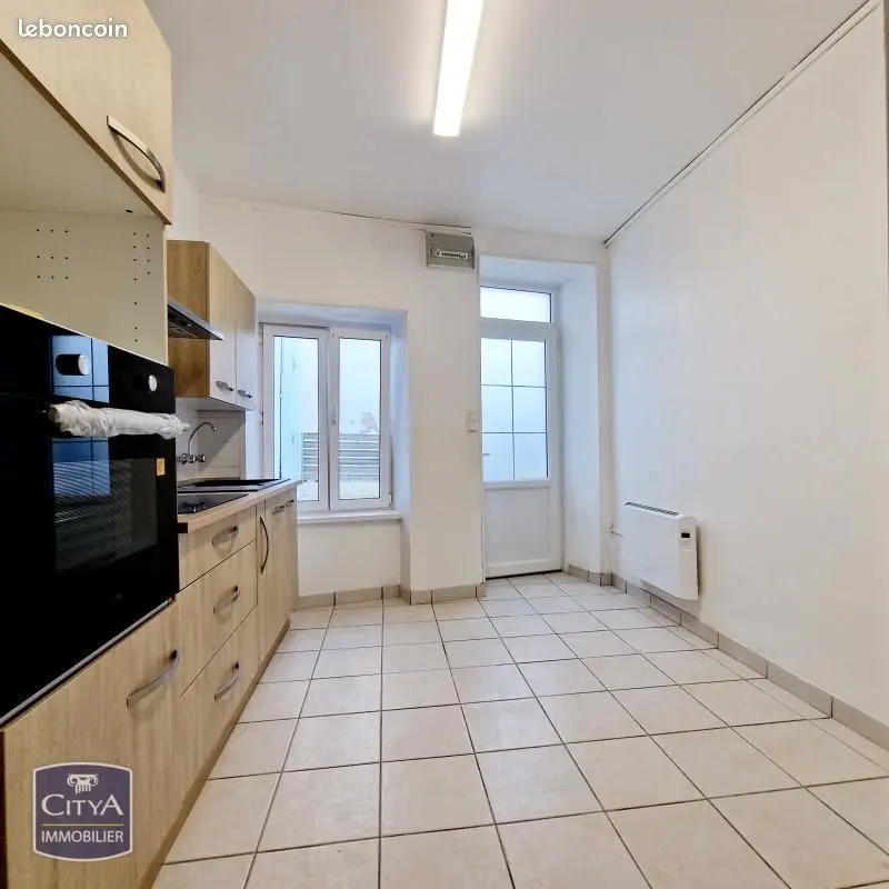 Photo 1 Appartement 80m²