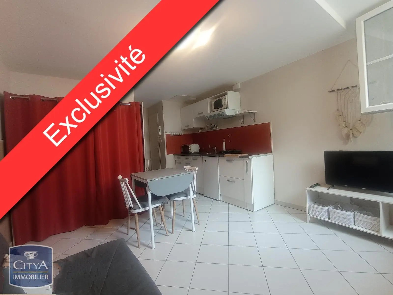 Photo 1 Appartement 1 pièce 23m²