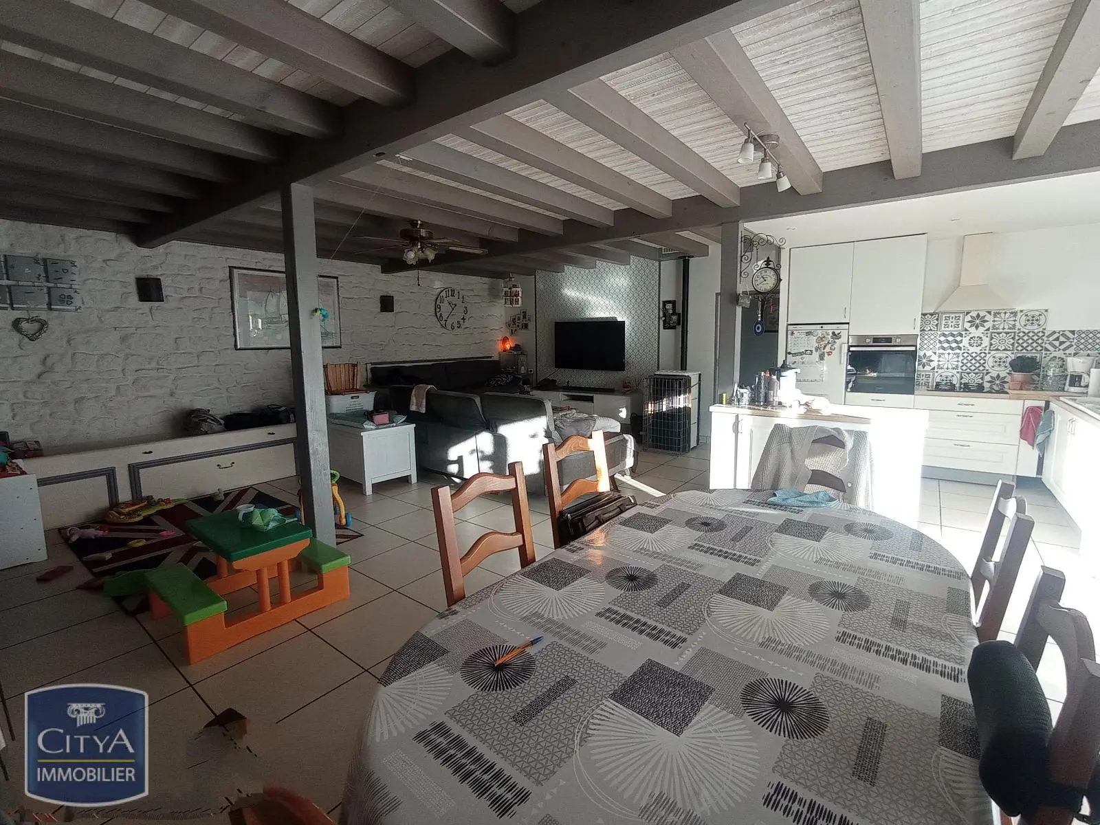 Photo 2 Maison 7 pièces 170m²