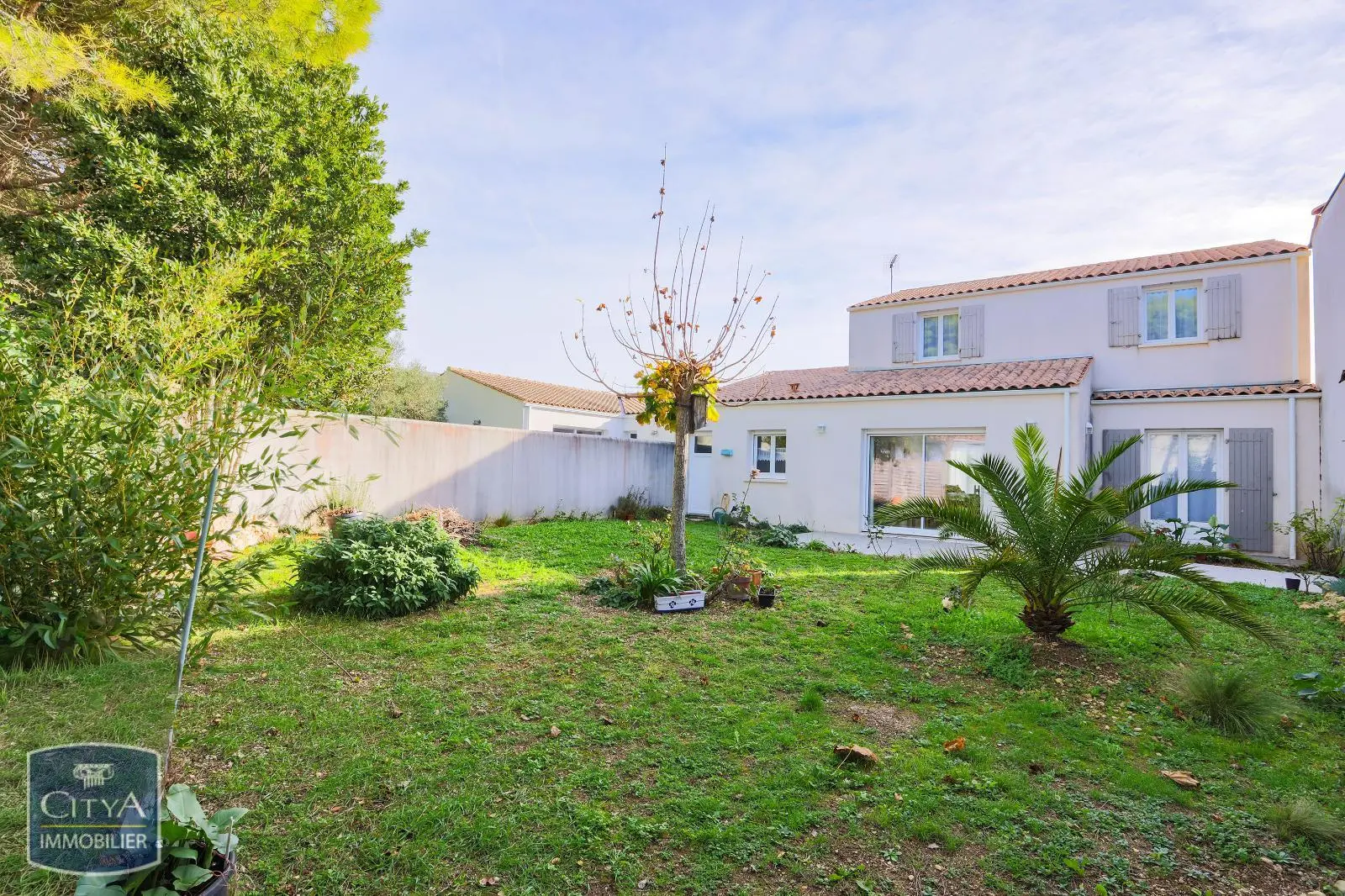 Photo 1 Maison 5 pièces 111m²