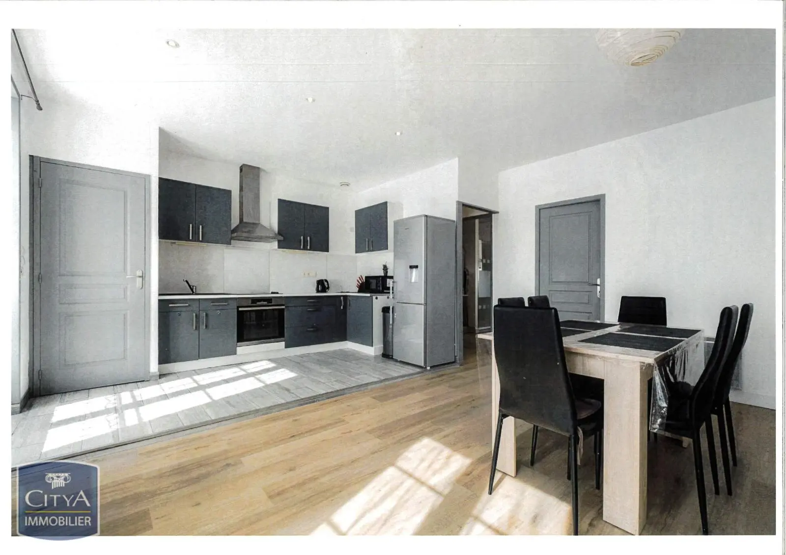 Photo 2 Appartement 3 pièces 65m²