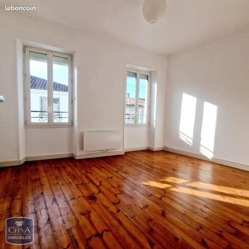 Photo 1 Appartement 80m²