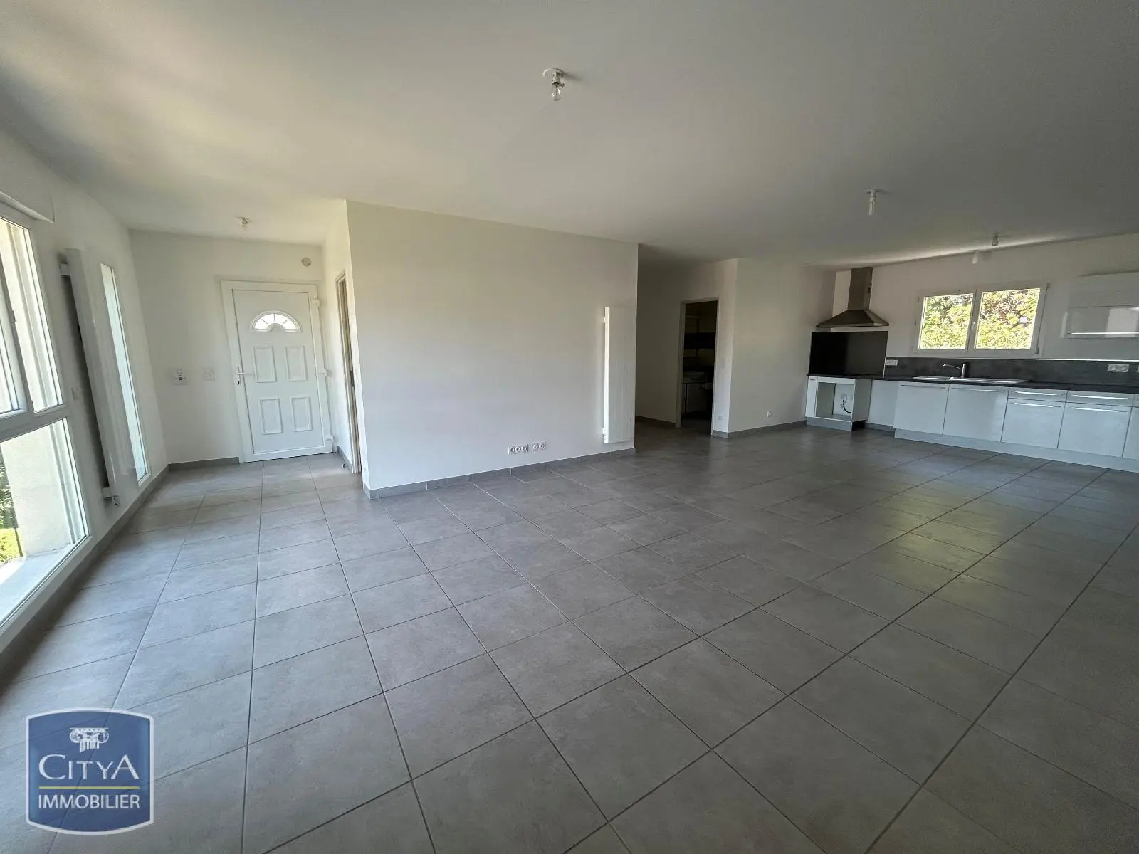 Photo 2 Appartement 3 pièces 92.08m²