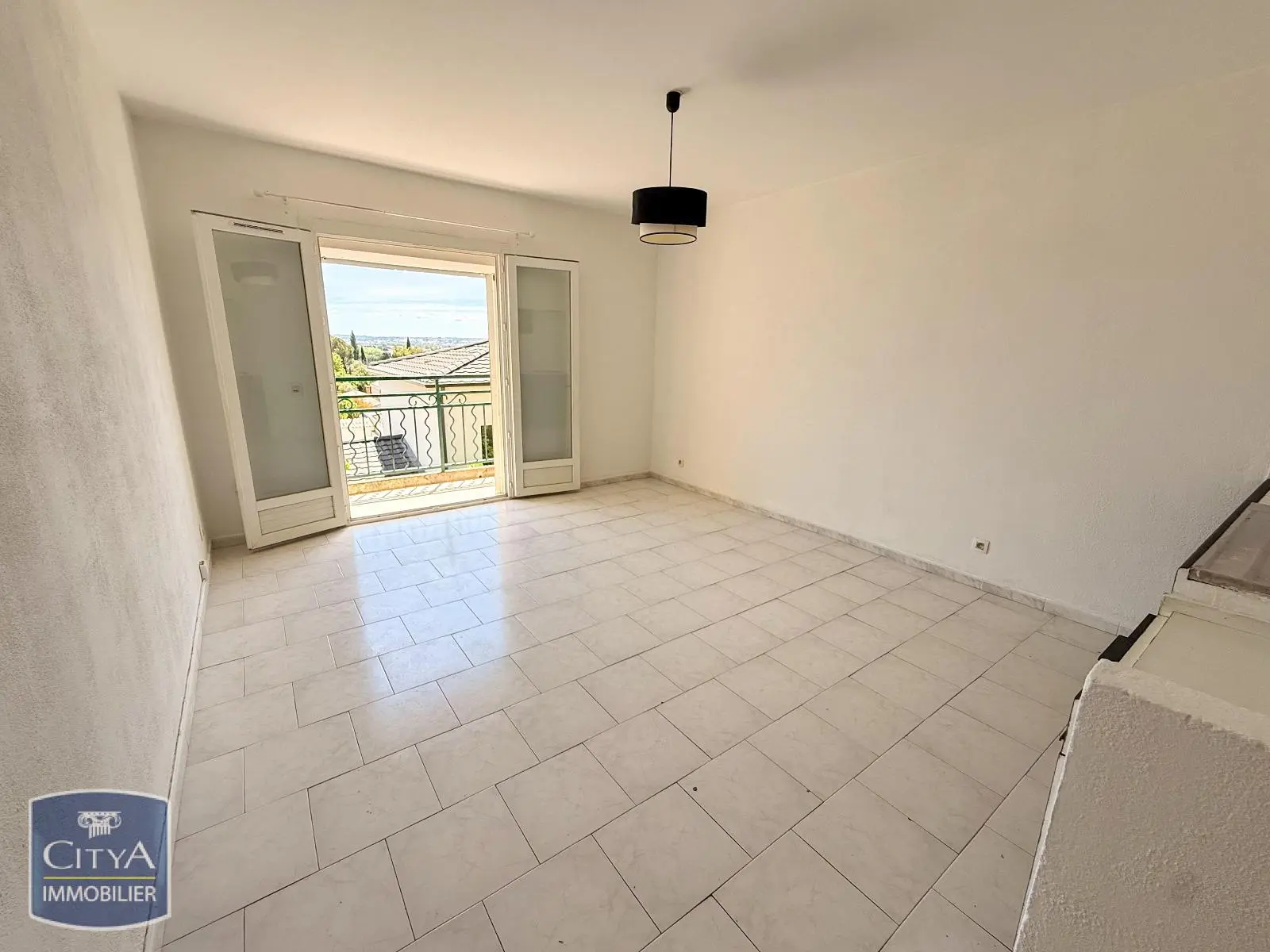 Photo 3 Appartement 1 pièce 30.23m²