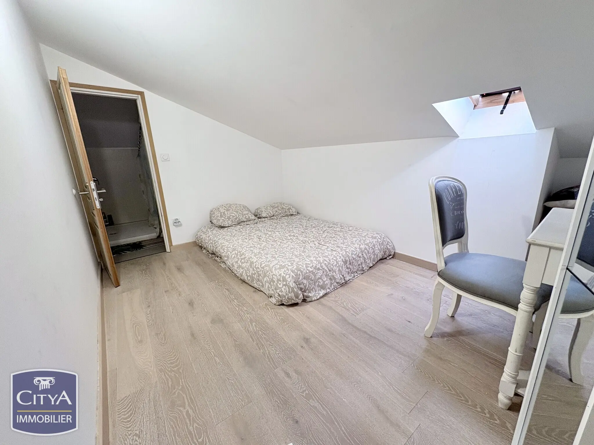 Photo 9 appartement Salon-de-Provence