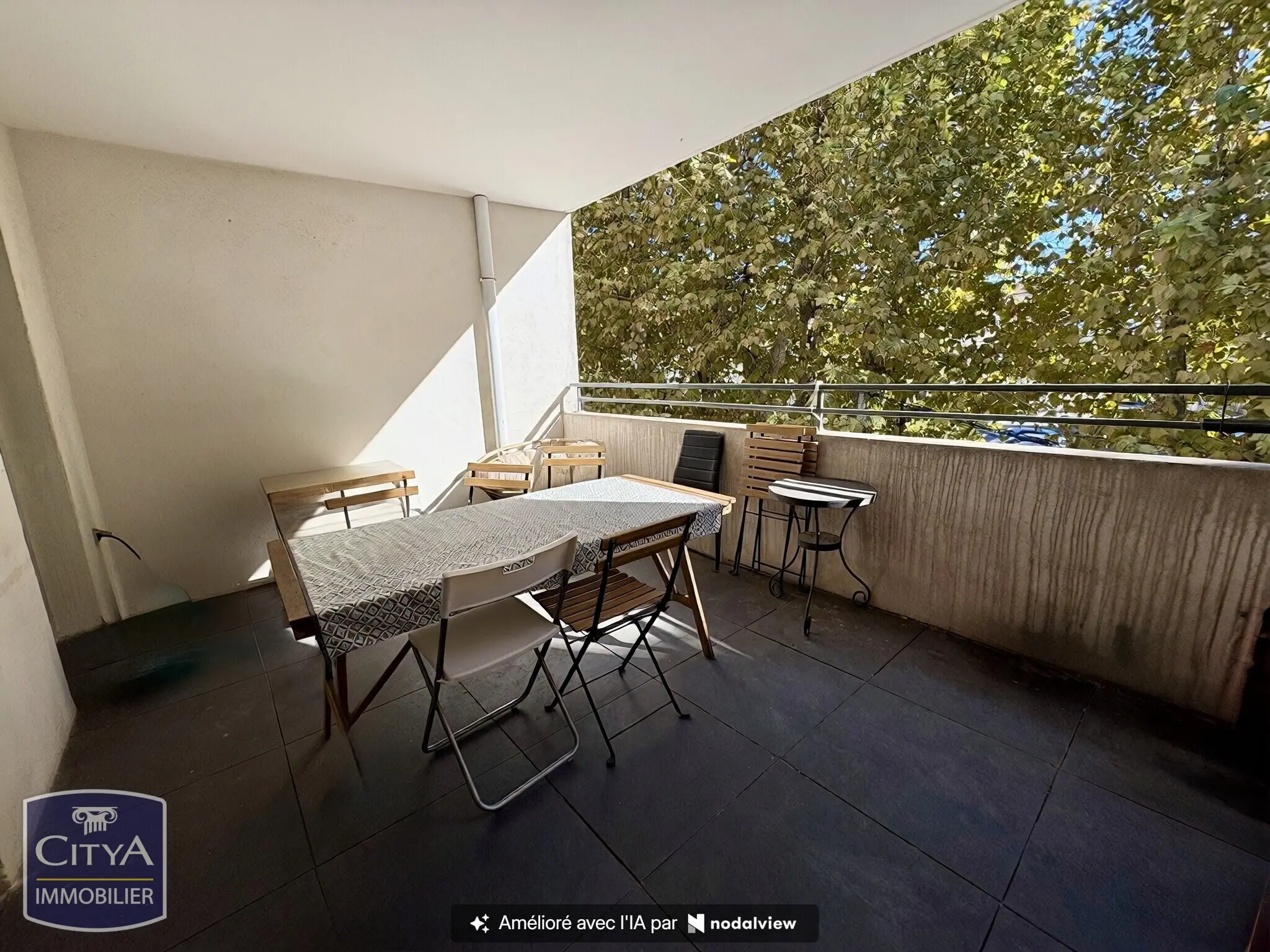 Photo 1 appartement Salon-de-Provence