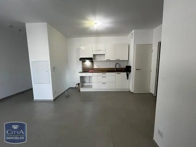 Photo 1 appartement Salon-de-Provence