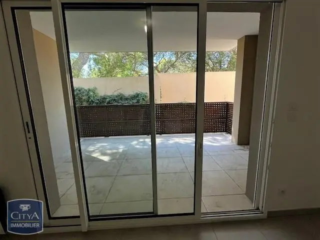 Photo 3 appartement Salon-de-Provence