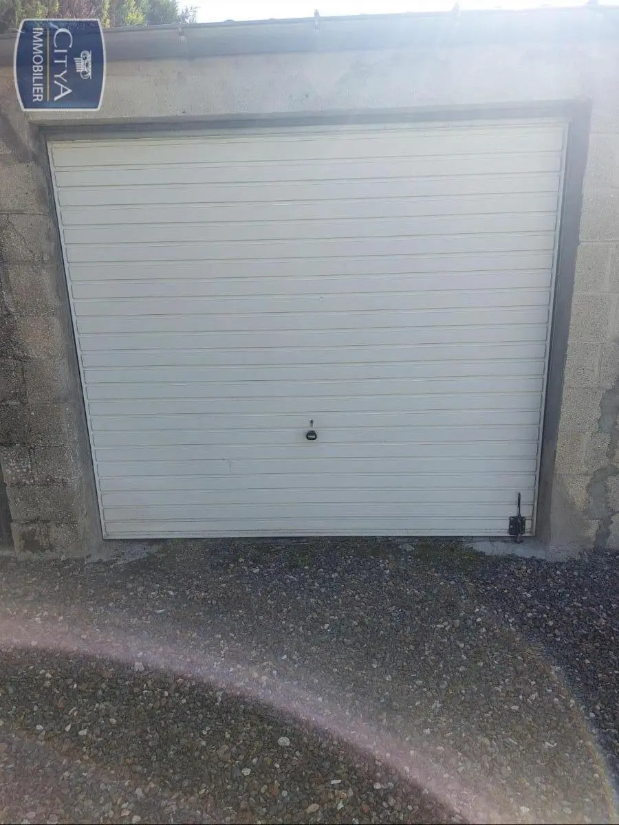 Photo 3 Parking 12m²