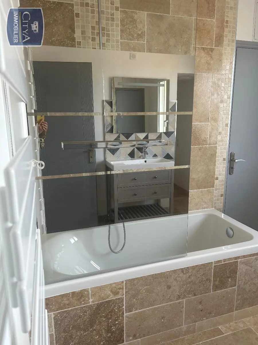 Photo 2 Appartement 4 pièces 78.16m²