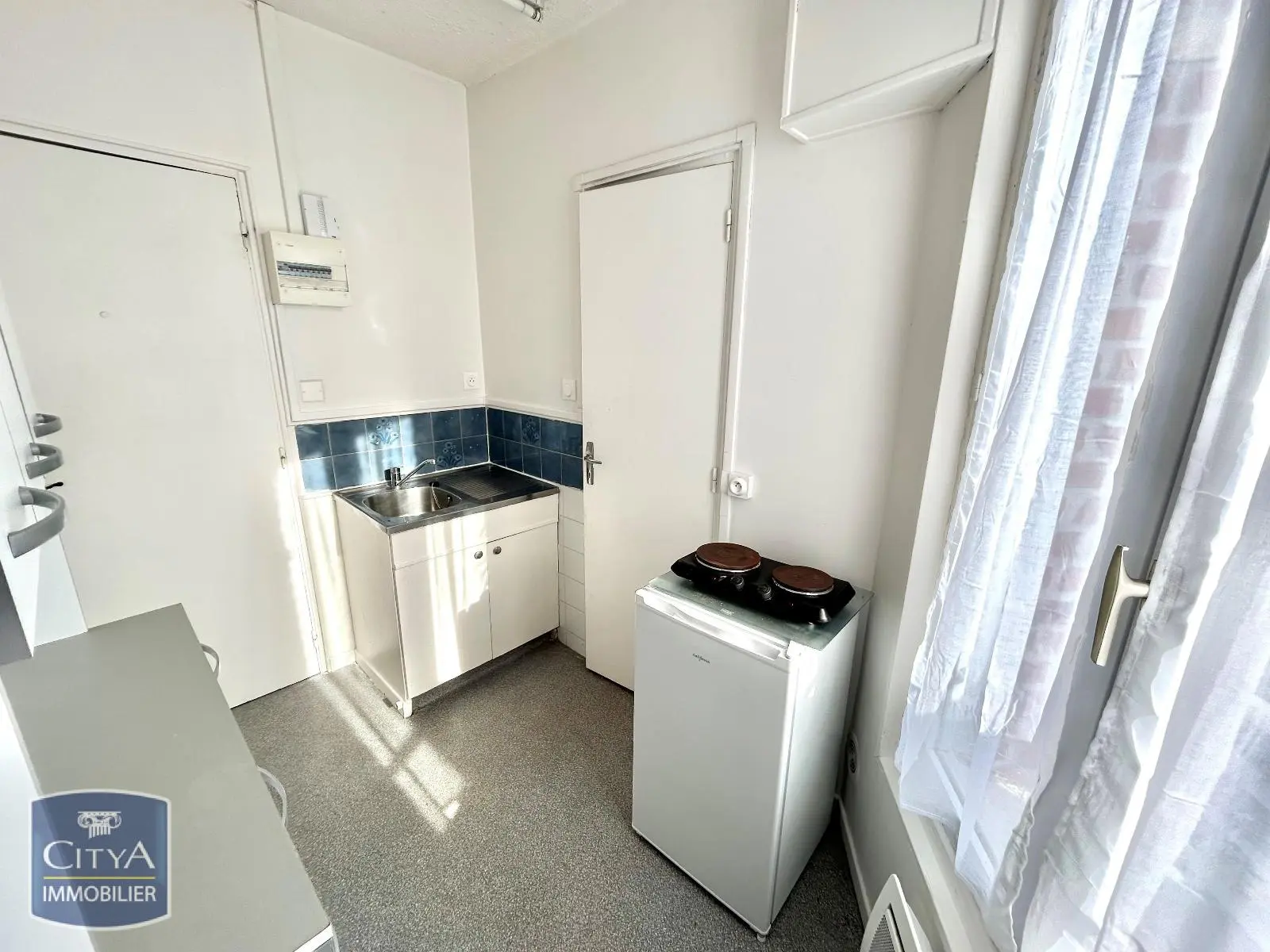 Photo 1 Appartement 1 pièce 15m²