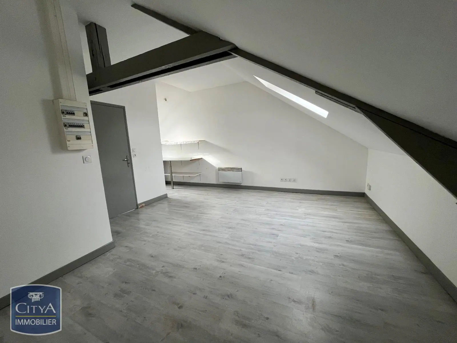 Photo 1 Appartement 1 pièce 19.06m²