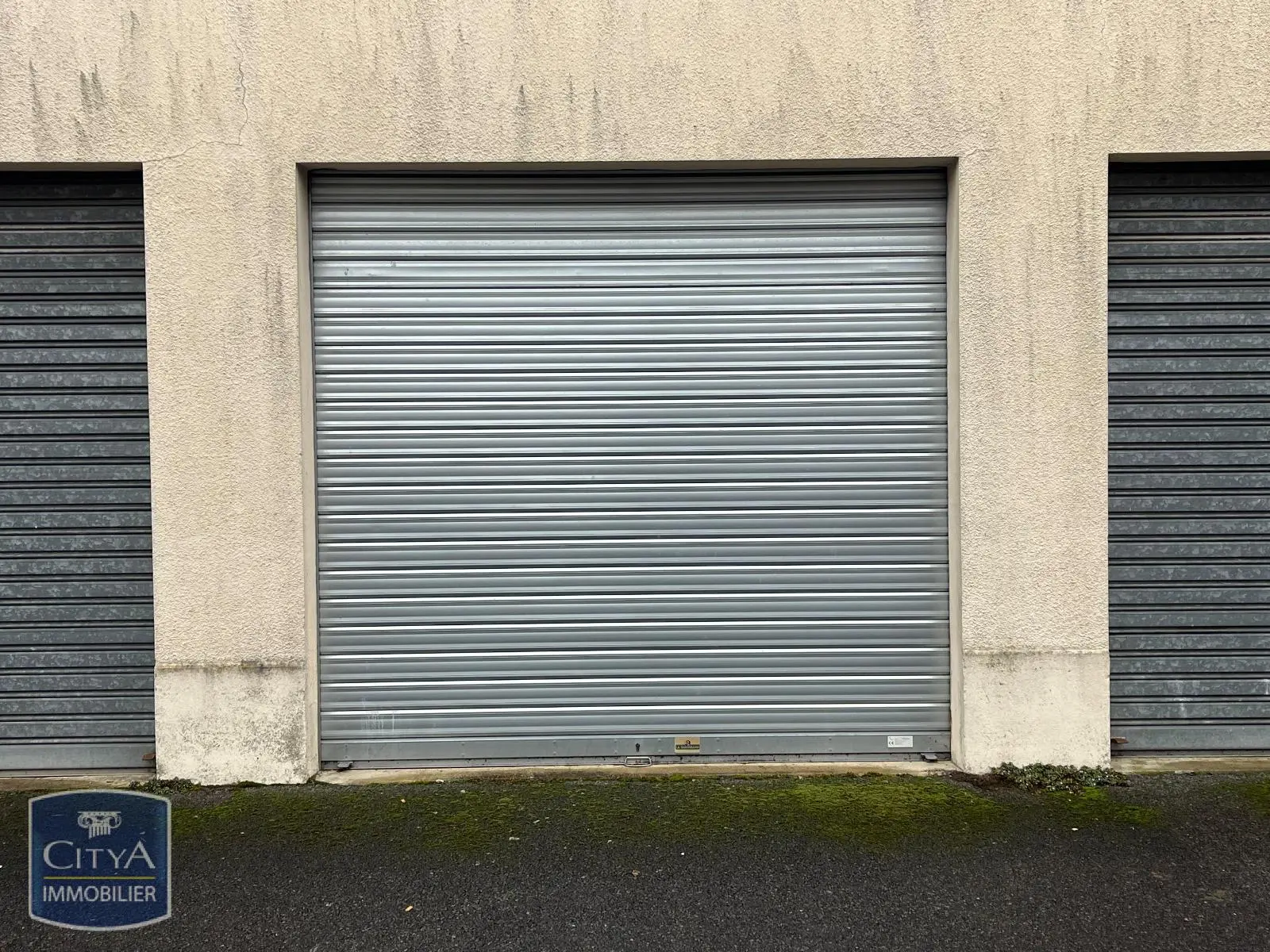 Photo 2 Parking 20m²