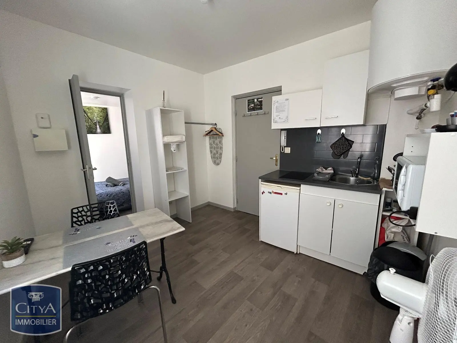Photo 1 Appartement 1 pièce 15m²
