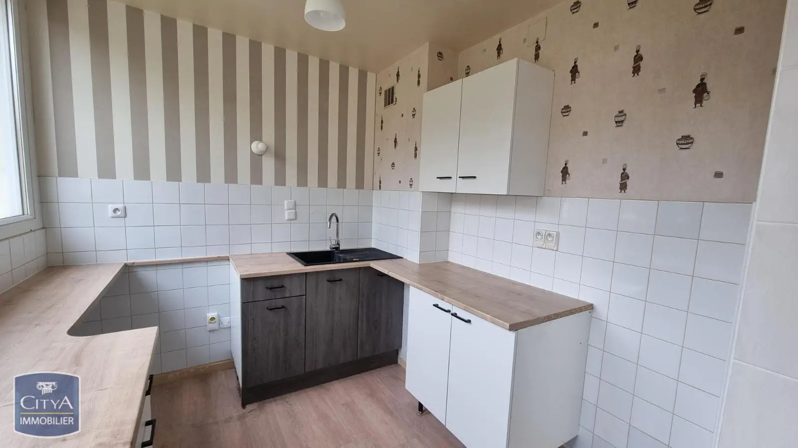 Photo 2 Appartement 1 pièce 44.35m²