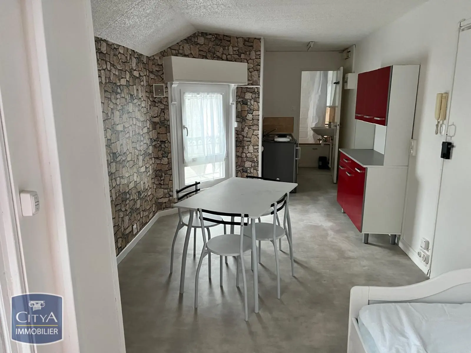 Photo 2 Appartement 1 pièce 20.14m²