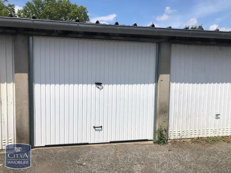 Photo 1 Parking 12m²