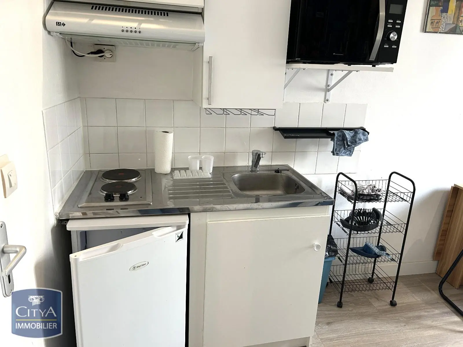 Photo 2 Appartement 1 pièce 12.66m²