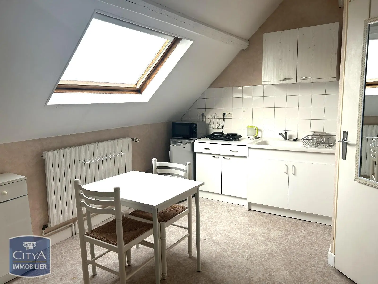 Photo 2 Appartement 1 pièce 28.69m²