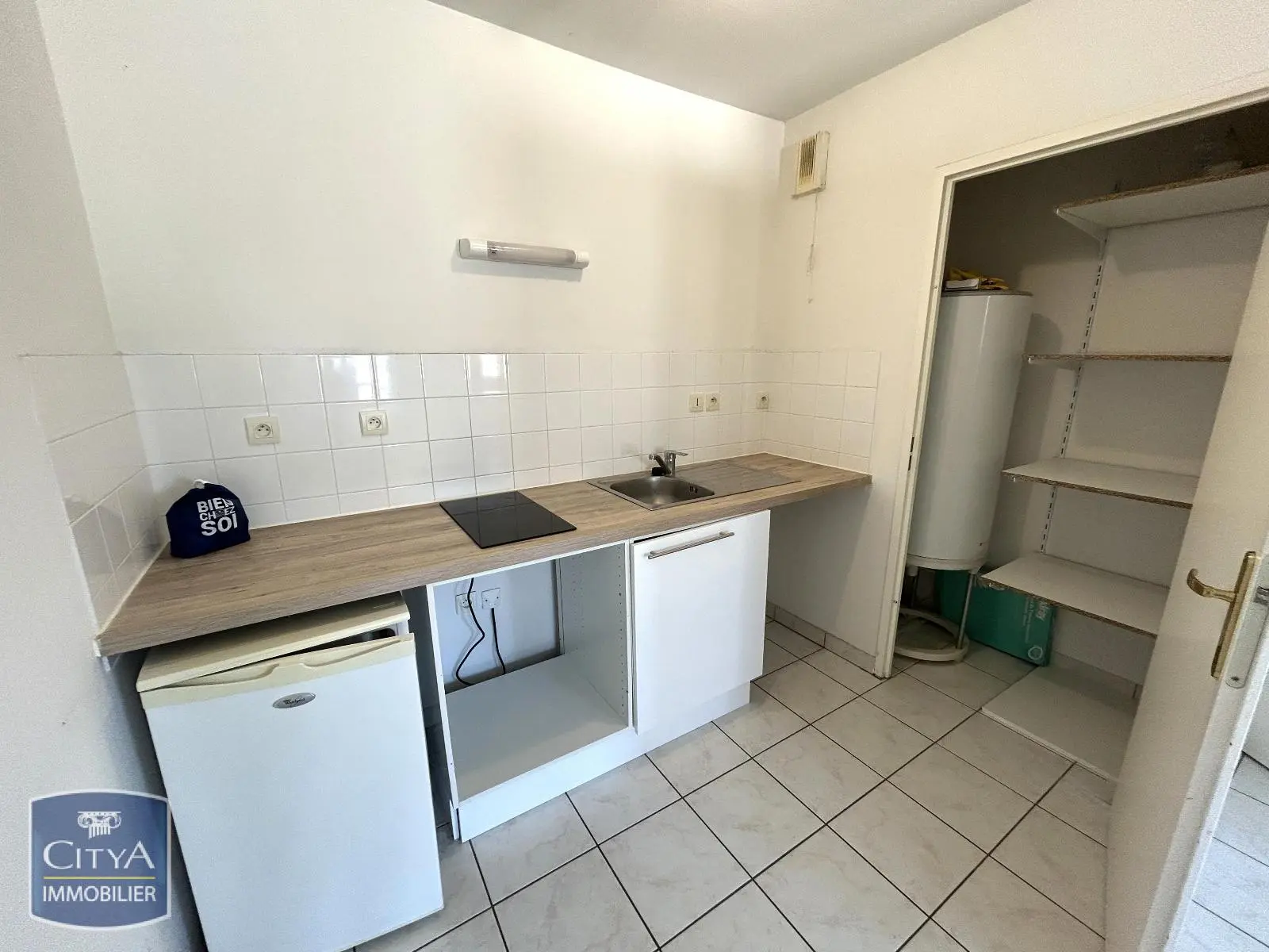 Photo 2 Appartement 1 pièce 35.1m²
