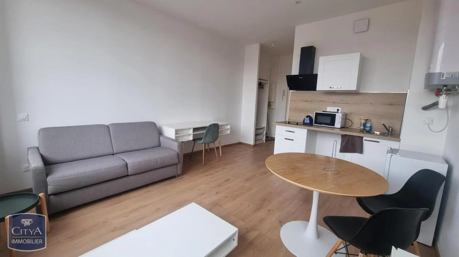Photo 1 Appartement 1 pièce 25.24m²