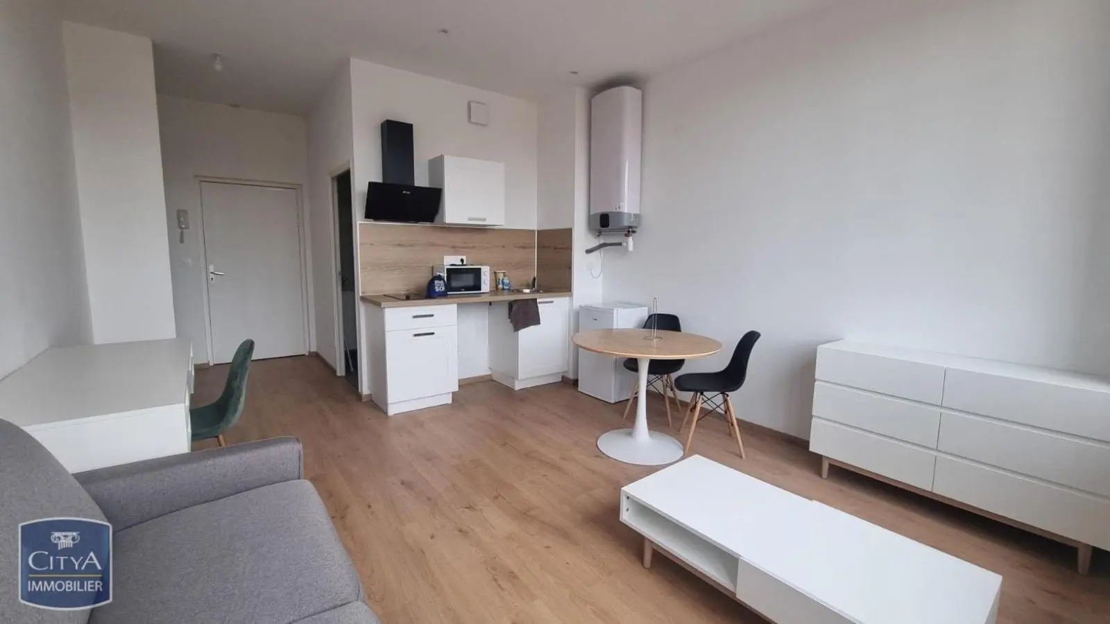 Photo 2 Appartement 1 pièce 25.24m²
