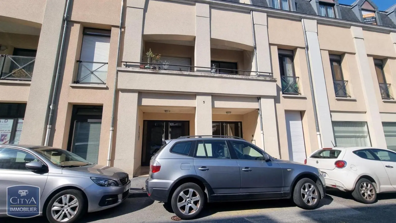 Photo 11 Local Professionnel 2 pièces