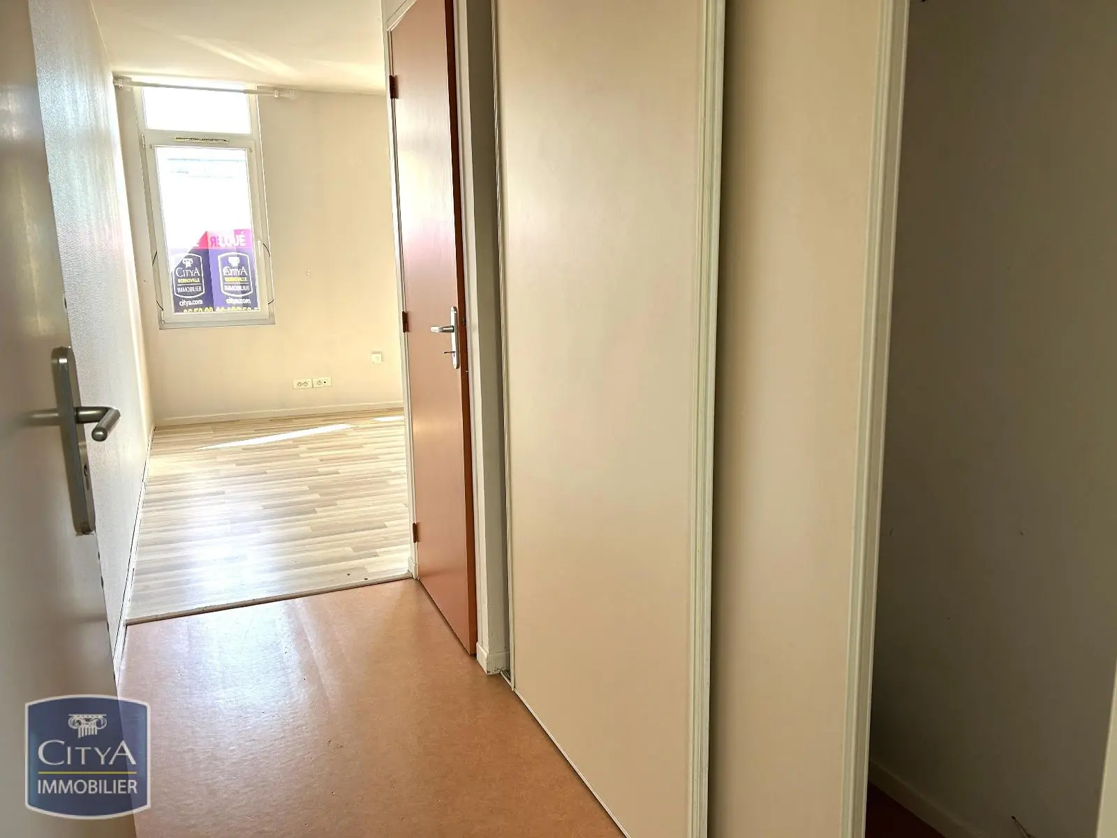 Photo 10 Appartement 1 pièce 37.68m²