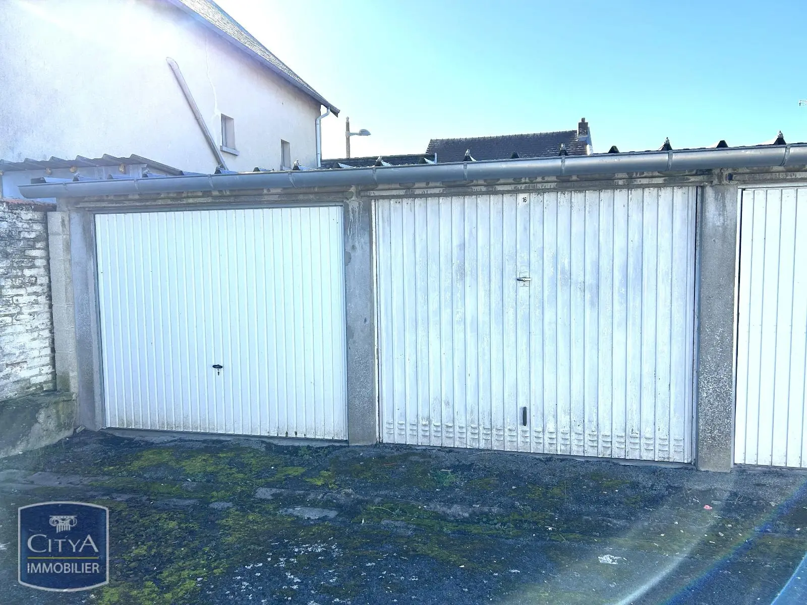 Photo 3 Parking 12m²