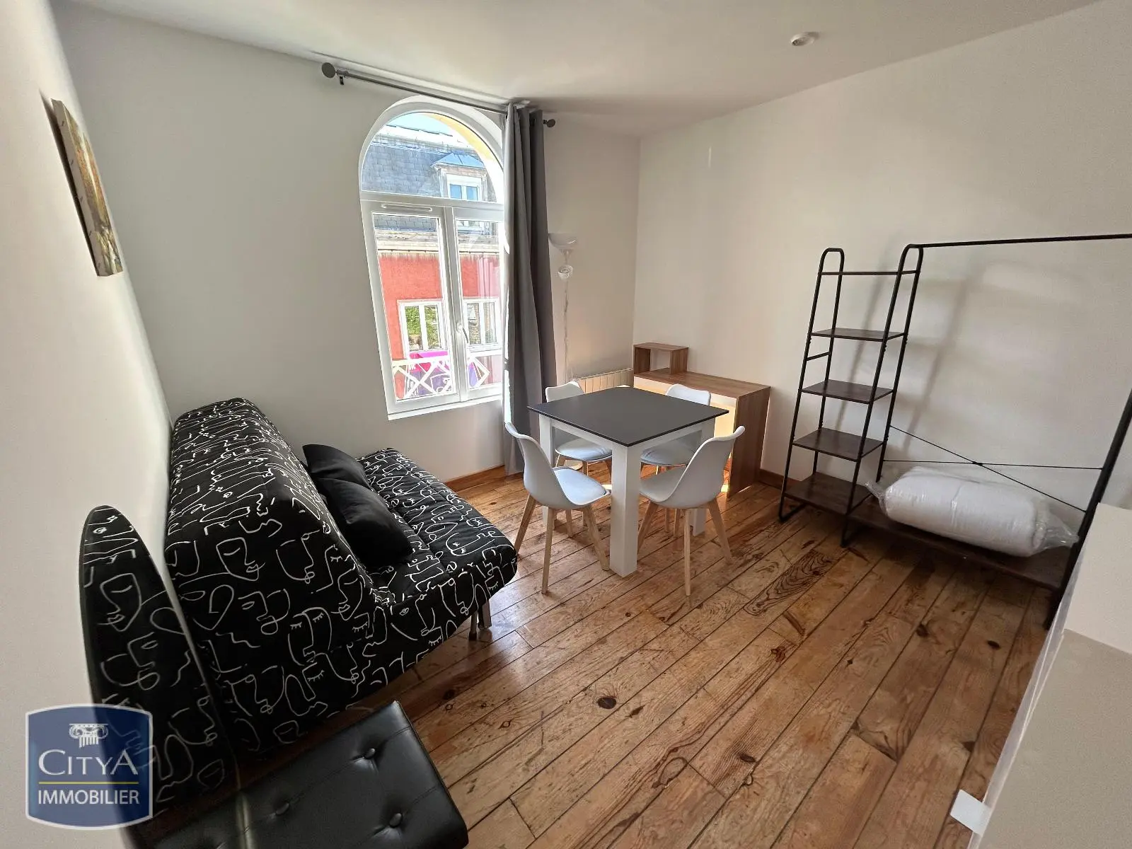 Photo 1 Appartement 1 pièce 15.47m²