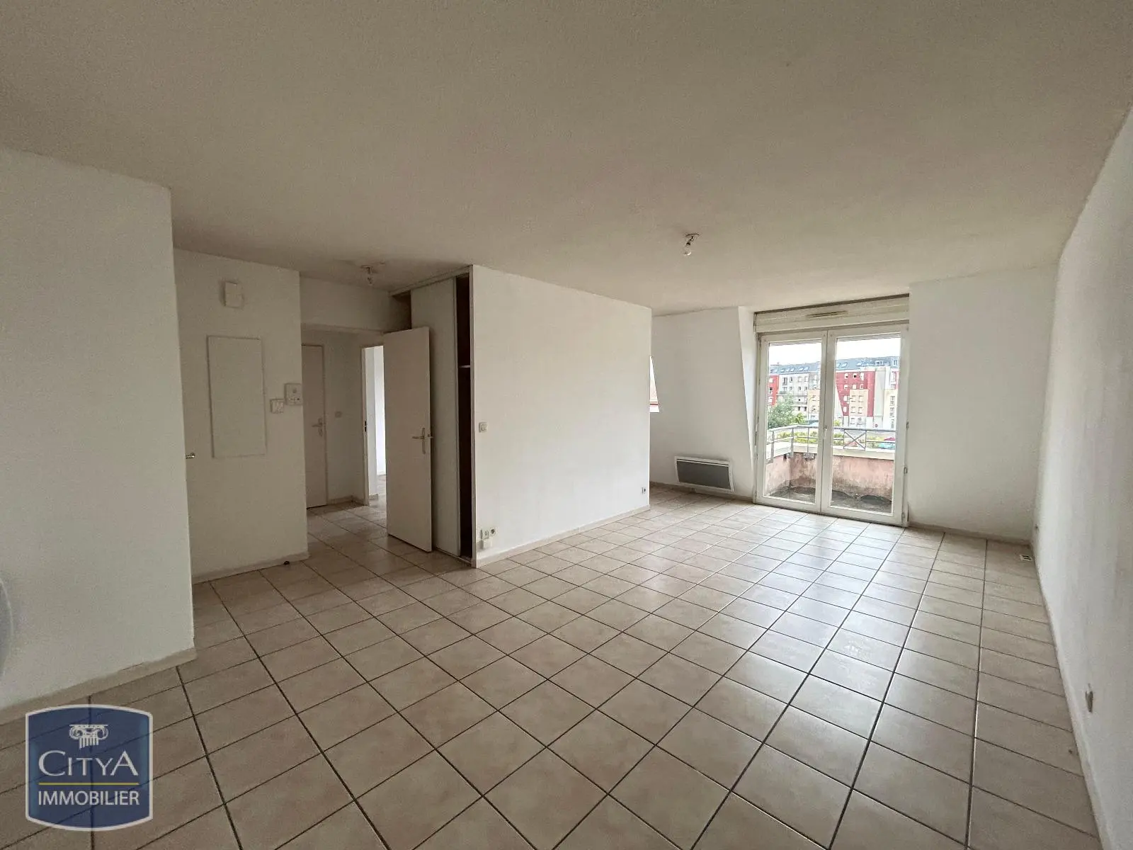 Photo 2 Appartement 2 pièces 45.82m²