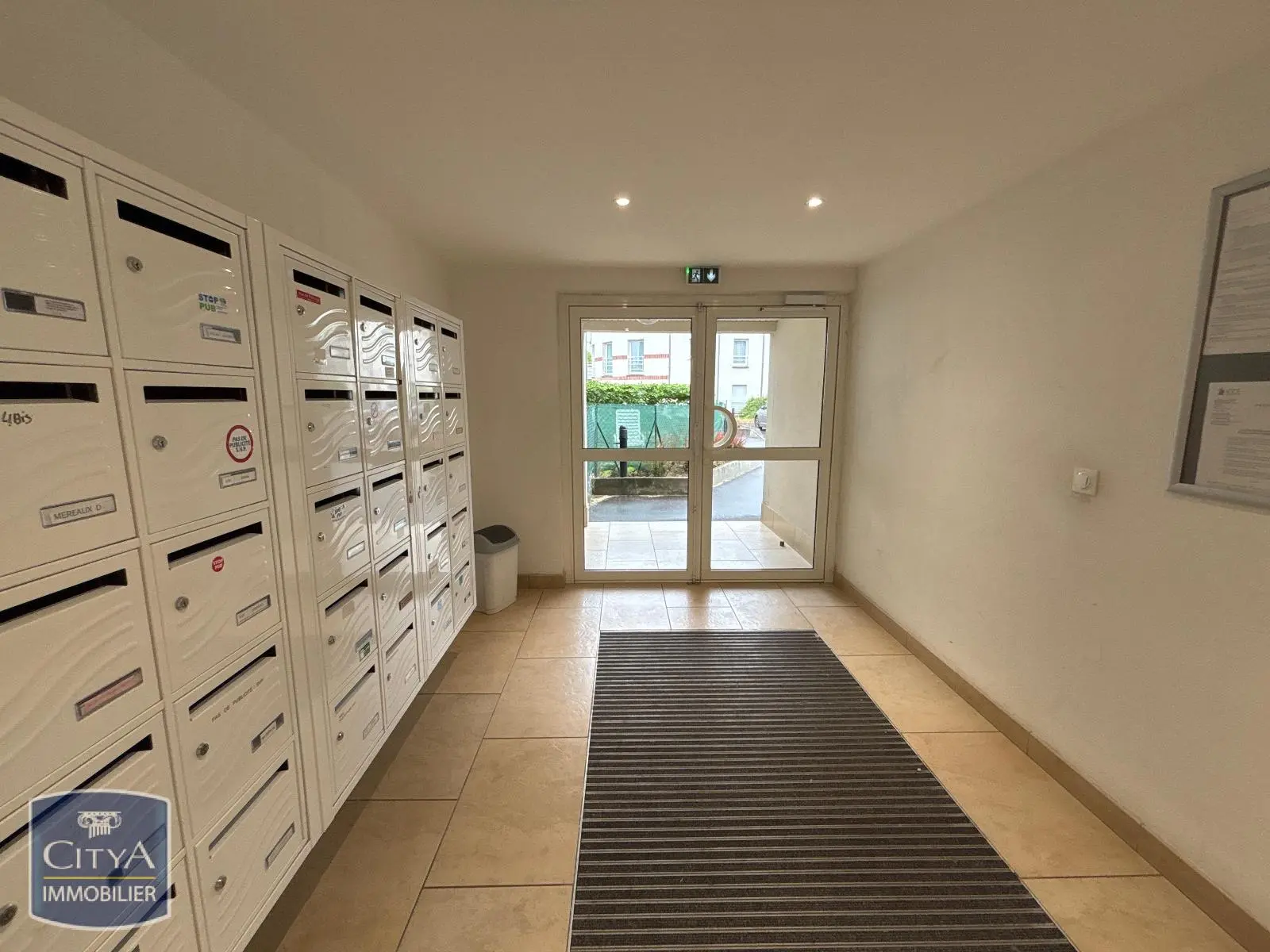 Photo 13 Appartement 1 pièce 32.65m²