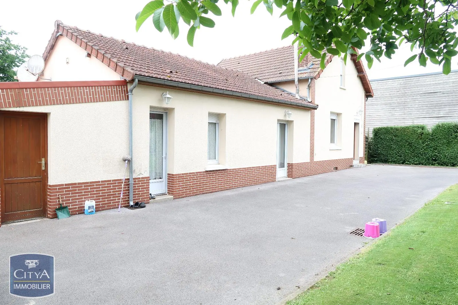 Photo 1 Maison 7 pièces 121m²